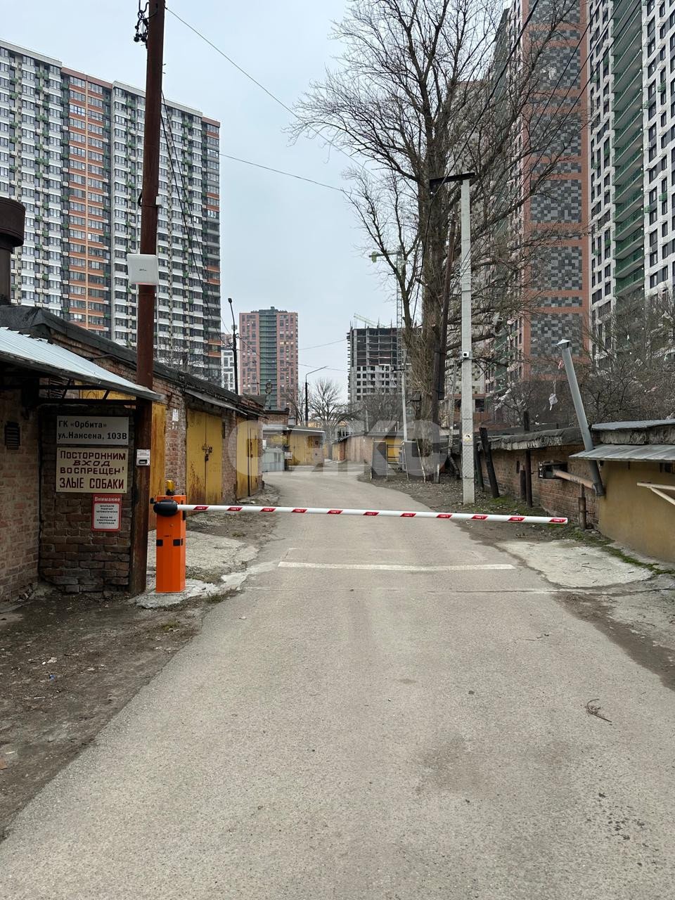 Фото №2: Гараж 36 м² - Ростов-на-Дону, Октябрьский, ул. Нансена, 103В