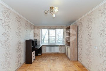 Фото №1: 3-комнатная квартира 67 м² - Батайск, ул. Октябрьская, 120