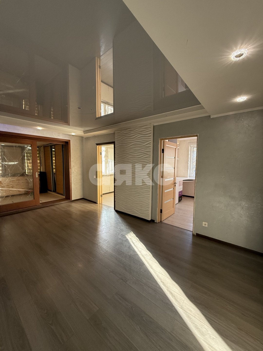 Фото №10: 4-комнатная квартира 77 м² - Мариуполь, Центральный, пр-кт Строителей, 66