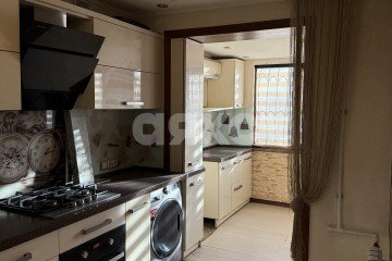Фото №2: 4-комнатная квартира 77 м² - Мариуполь, р. Центральный, пр-кт Строителей, 66