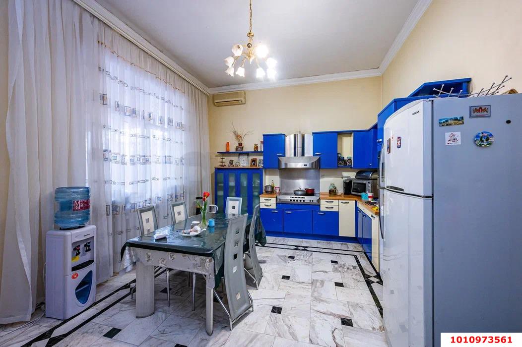 Фото №2: Дом 138 м² + 4.44 сот. - Краснодар, Западный внутригородской округ, мкр. Фестивальный, ул. Михаила Власова, 73