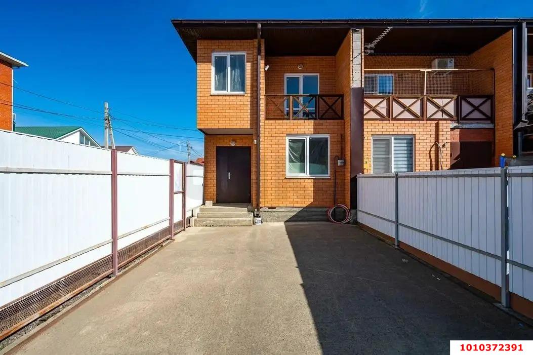 Фото №2: Таунхаус 104 м² + 2 сот. - Новая Адыгея, ул. Западная, 5