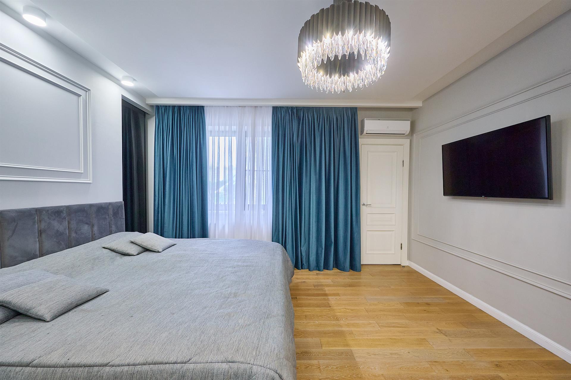 Фото №16: 3-комнатная квартира 130 м² - Краснодар, ЖК Тургенев, Западный внутригородской округ, жилой комплекс Маршал, Фестивальный, мкр. жилой комплекс Тургенев, ул. Дальняя, 8к2