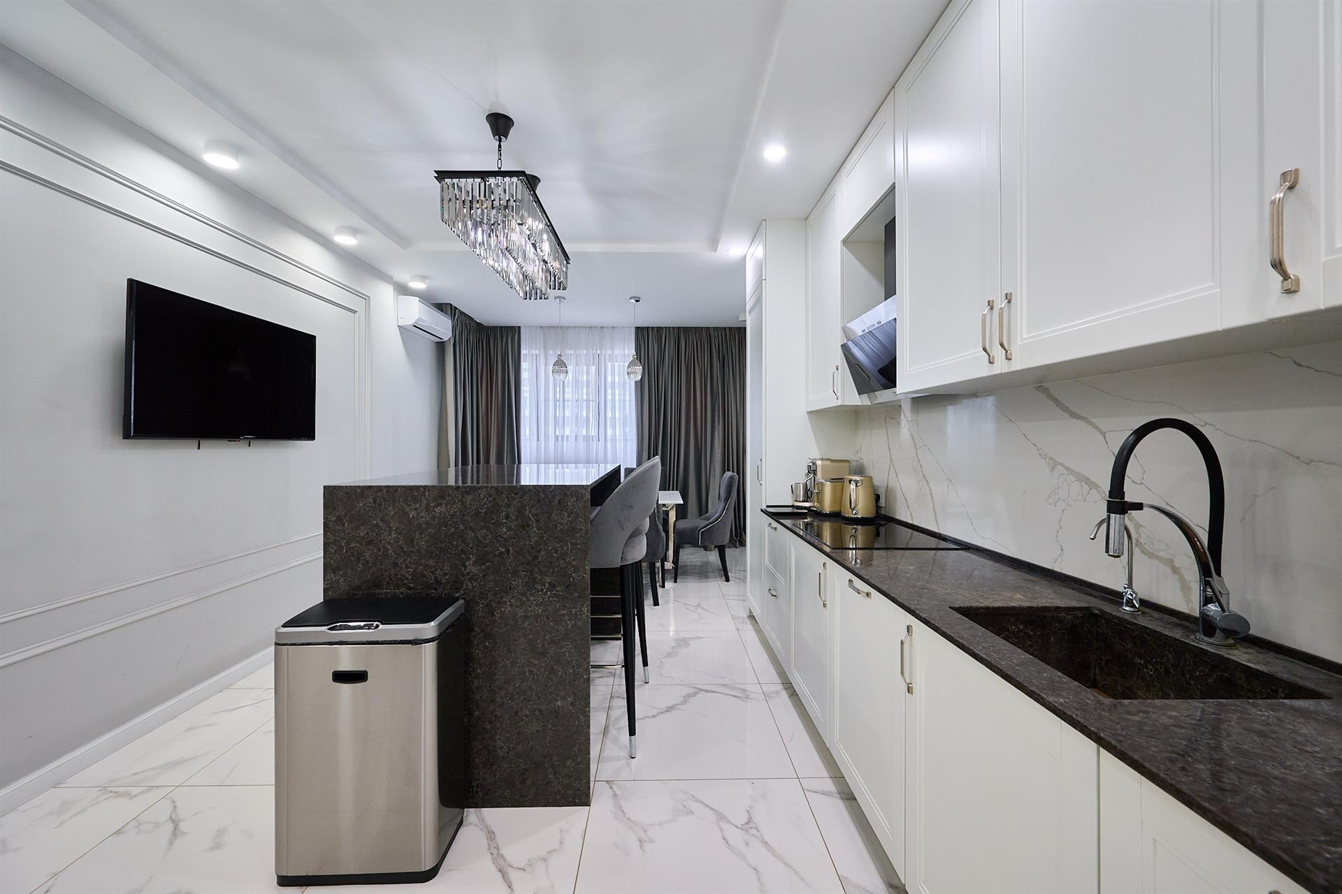 Фото №6: 3-комнатная квартира 130 м² - Краснодар, ЖК Тургенев, Западный внутригородской округ, жилой комплекс Маршал, Фестивальный, мкр. жилой комплекс Тургенев, ул. Дальняя, 8к2