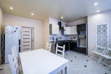 Фото №2: 2-комнатная квартира 69 м² - Яблоновский, ул. Космическая, 88к2