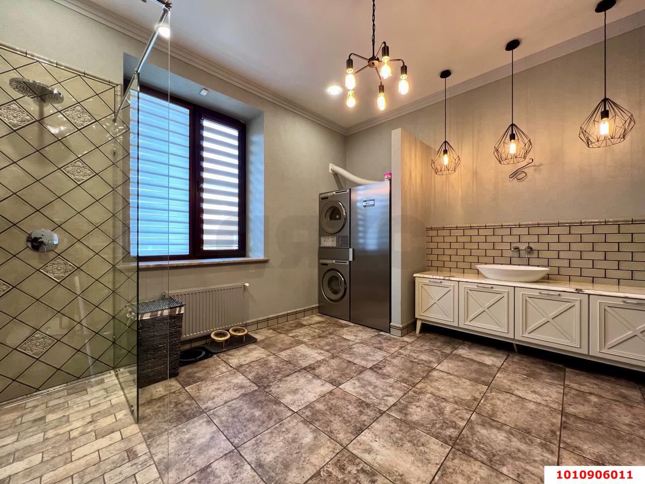 Фото №11: Дом 556 м² + 12 сот. - Краснодар, Прикубанский внутригородской округ, Фестивальный, мкр. Солнечный, ул. Архитектора Петина, 21