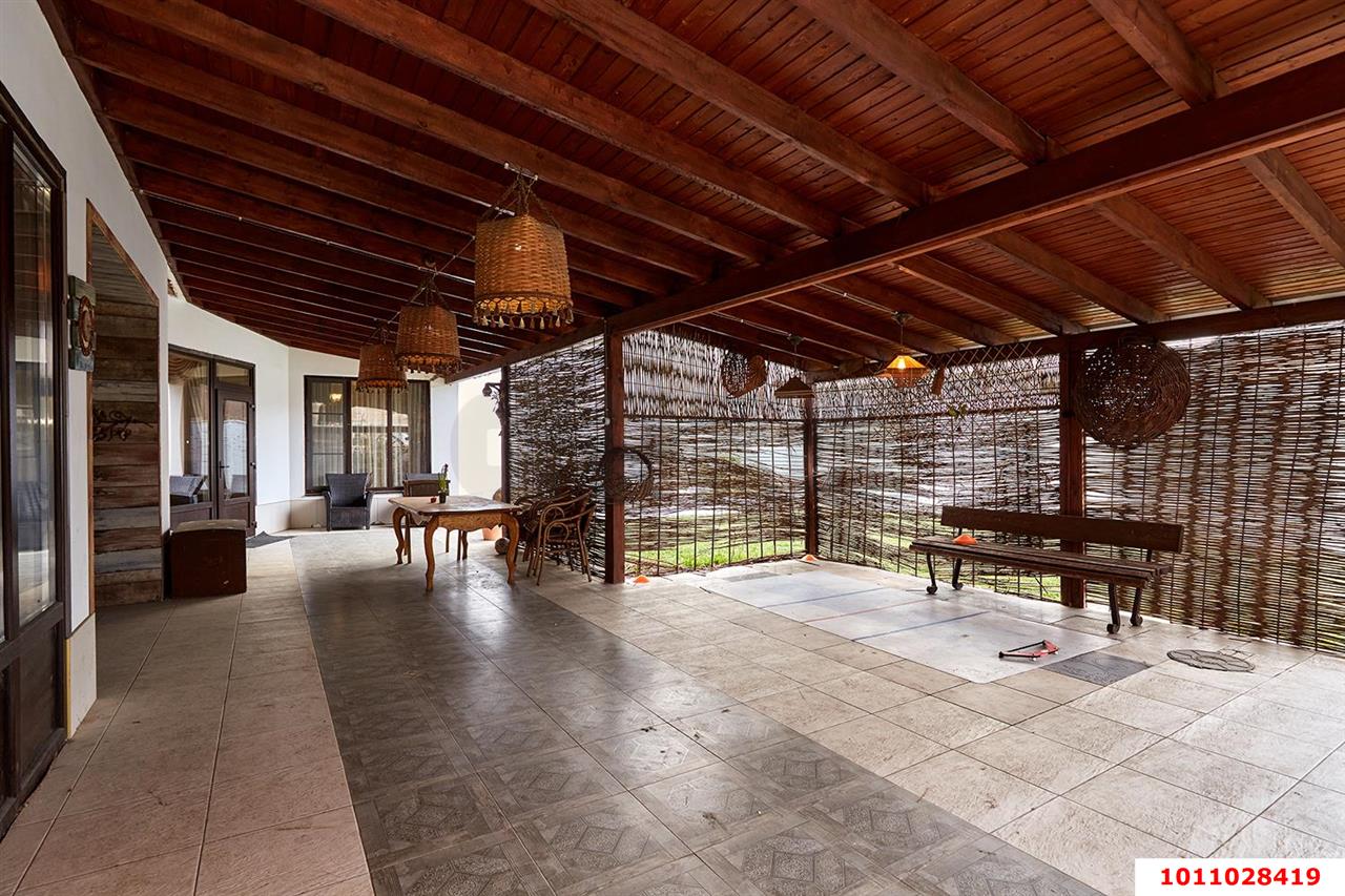 Фото №1: Дом 427 м² + 10 сот. - Краснодар, Калинино, Завод Радиоизмерительных Приборов, мкр. Прикубанский внутригородской округ, ул. Безкровного, 39