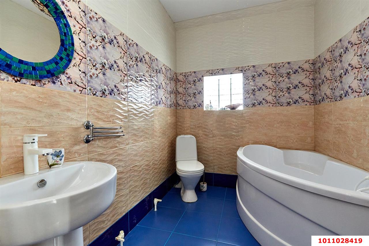 Фото №13: Дом 427 м² + 10 сот. - Краснодар, Калинино, Завод Радиоизмерительных Приборов, мкр. Прикубанский внутригородской округ, ул. Безкровного, 39