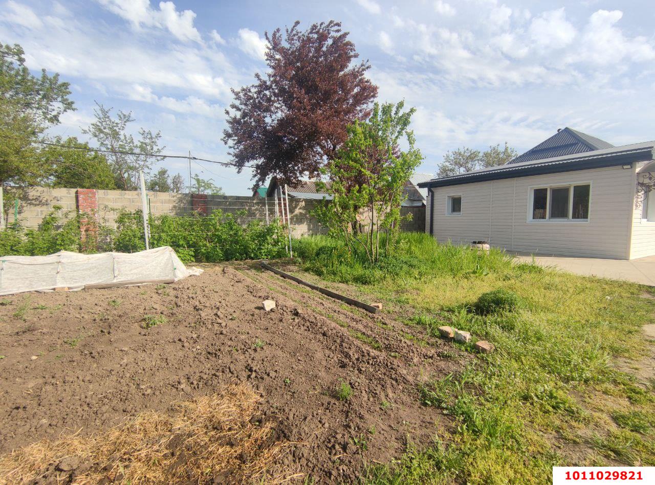 Фото №1: Дом 65 м² + 23.5 сот. - Старокорсунская, мкр. Карасунский внутригородской округ, ул. Мира, 74