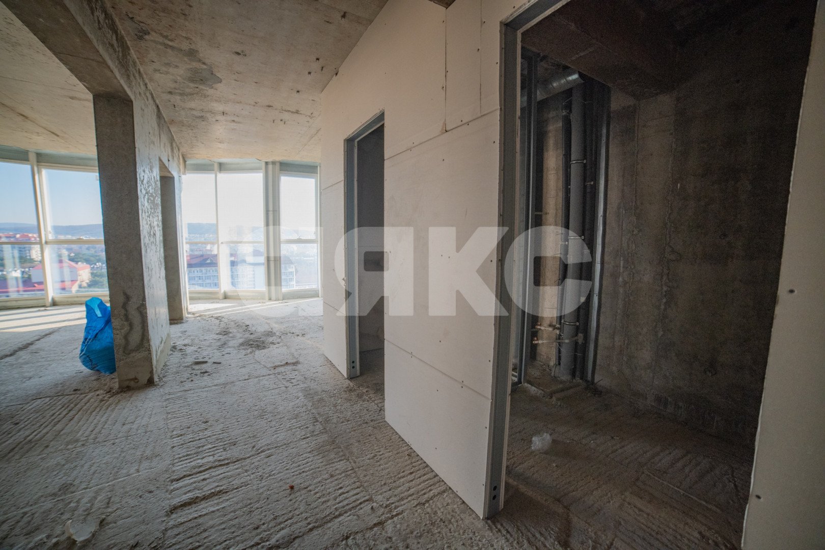 Фото №16: 3-комнатная квартира 151 м² - Геленджик, ул. Шмидта, 42