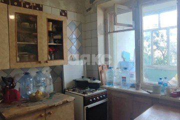 Фото №2: 3-комнатная квартира 64 м² - Волгоград, р. исторический  Кача, ул. Качинцев, 112