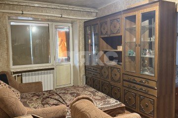 Фото №1: 2-комнатная квартира 42 м² - Мариуполь, р. Кальмиусский, пр-кт Металлургов, 176