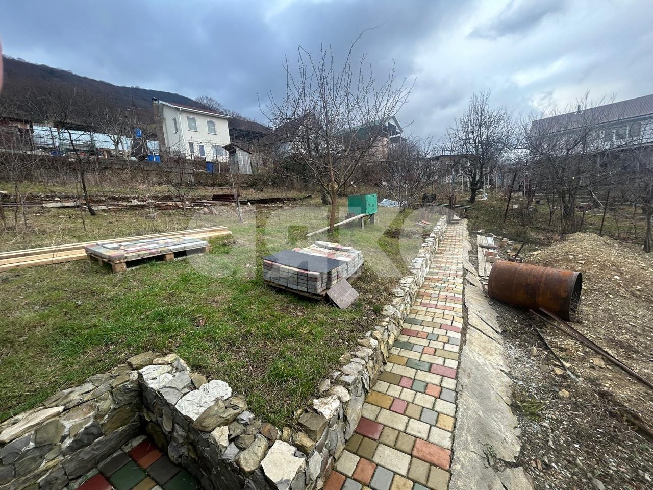 Фото №4: Дом 38 м² + 4 сот. - Краснодарский край муниципальное образование Геленджик
