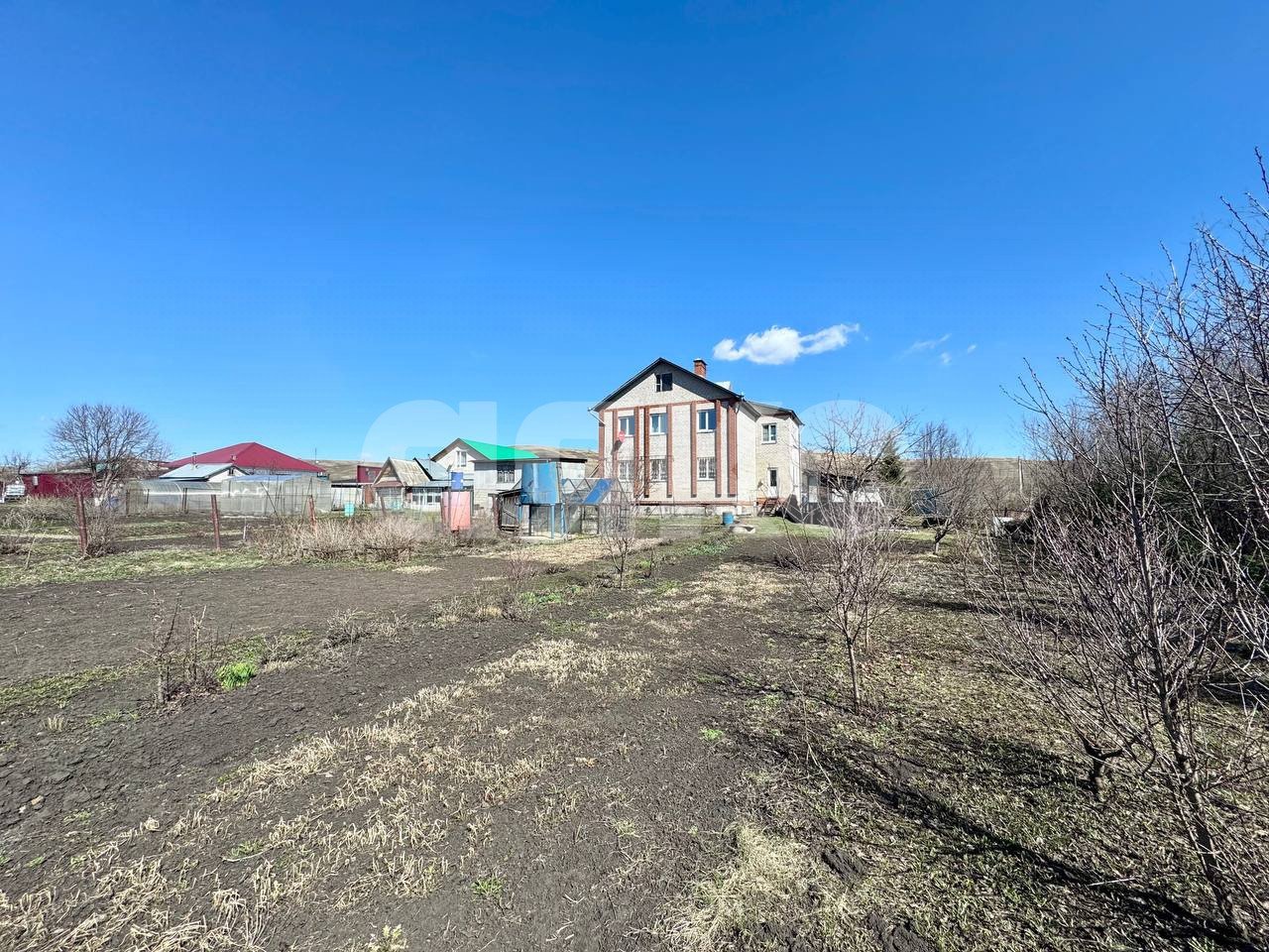 Фото №4: Коттедж 325 м² + 40 сот. - Керекес, ул. Центральная, 10