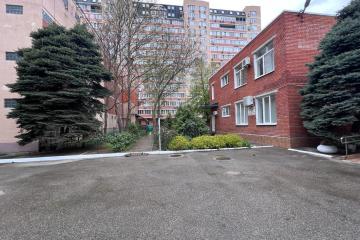 Фото №5: Коммерция 430 м² - Краснодар, мкр. Завод Измерительных Приборов, ул. Зиповская, 4/4