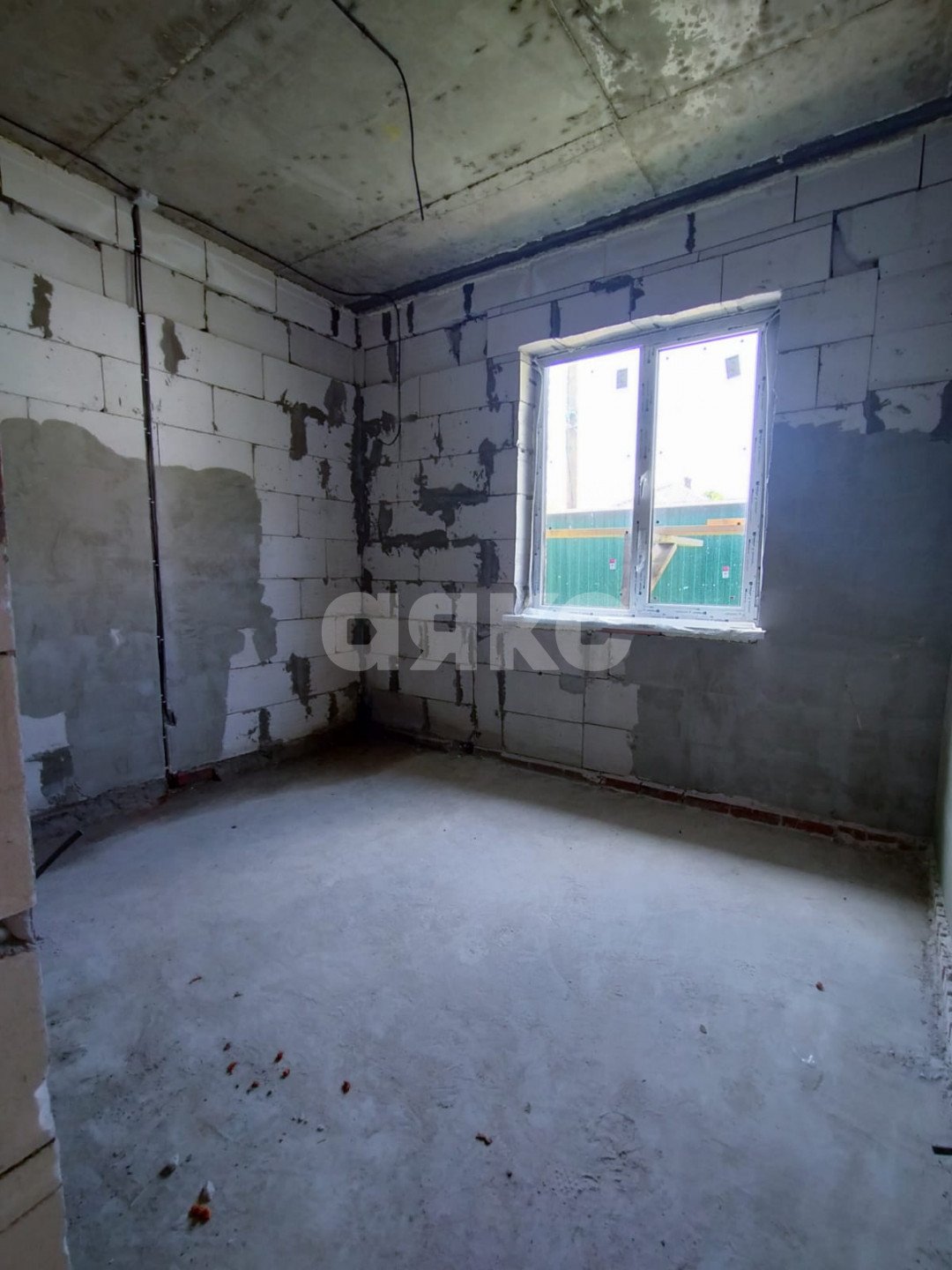 Фото №10: Дом 97 м² + 5 сот. - Саратовская, коттеджный  Зеленая Усадьба, ул. Пихтовая