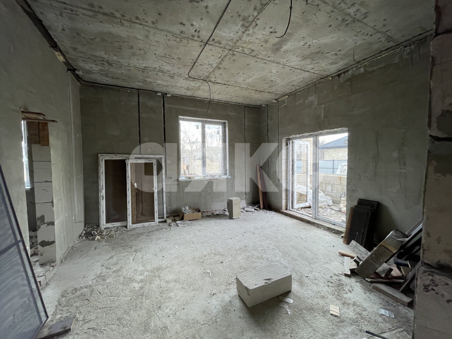 Фото №4: Дом 97 м² + 5 сот. - Саратовская, коттеджный  Зеленая Усадьба, ул. Пихтовая