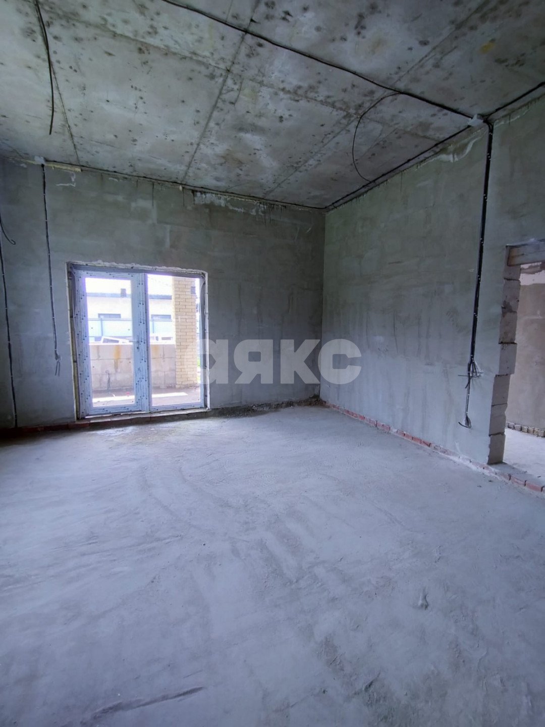 Фото №8: Дом 97 м² + 5 сот. - Саратовская, коттеджный  Зеленая Усадьба, ул. Пихтовая