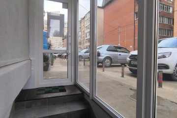 Фото №2: Торговое помещение 497 м² - Краснодар, мкр. Музыкальный, ул. имени И.И. Дунаевского, 10