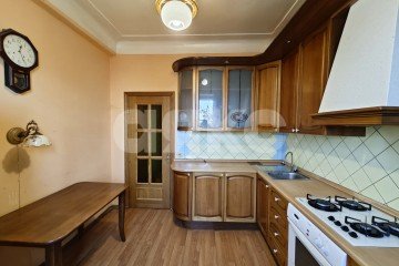 Фото №2: 2-комнатная квартира 74 м² - Воскресенск, мкр. Центральный, ул. Октябрьская, 10