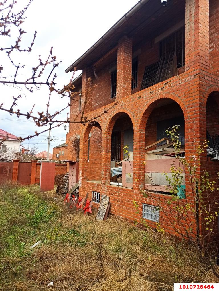 Фото №2: Дом 197 м² + 8 сот. - Краснодар, Сады Калинина, ул. Троицкая, 179