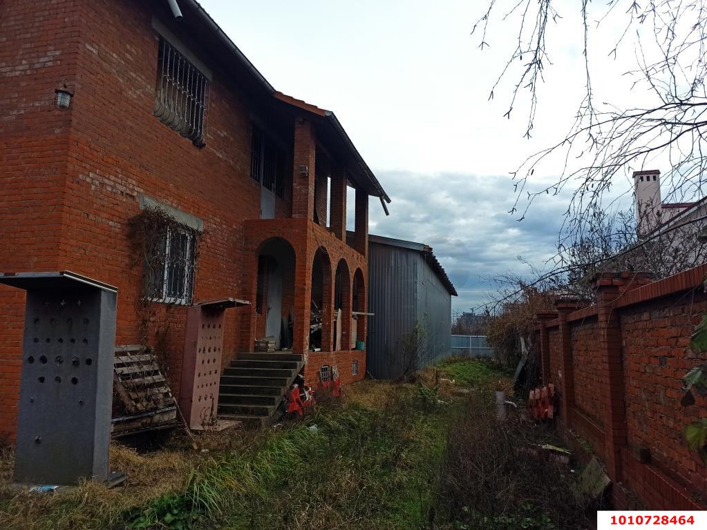 Фото №4: Дом 197 м² + 8 сот. - Краснодар, Прикубанский внутригородской округ, мкр. Сады Калинина, ул. Троицкая, 179