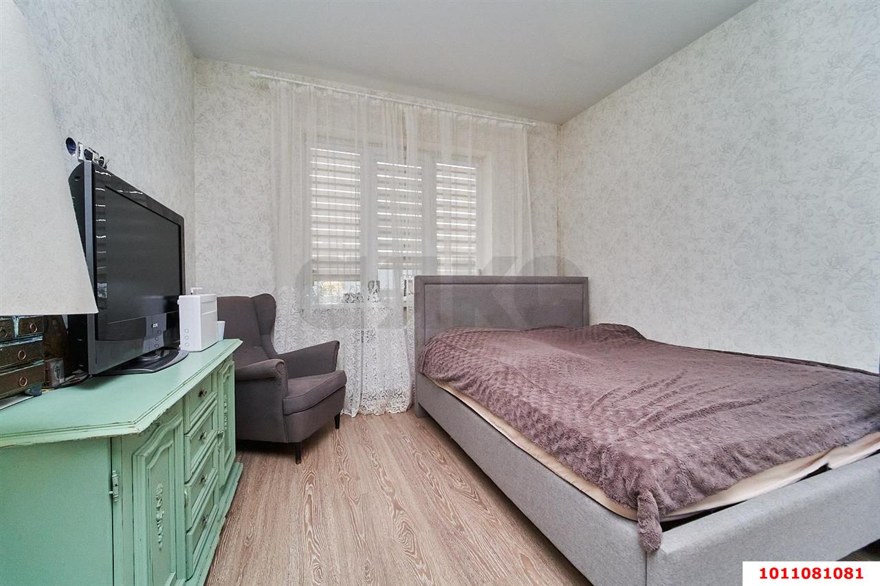 Фото №12: Дом 204 м² + 6.04 сот. - Ленина, Карасунский внутригородской округ, мкр. территория ДНТ Виктория, ул. Школьная, 47