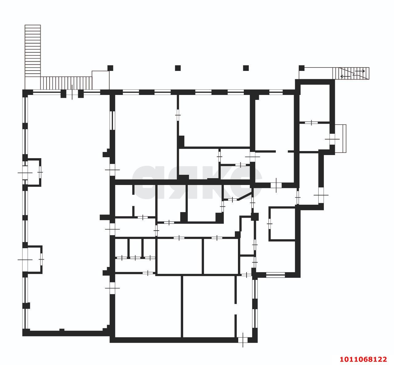 Фото №2: Торговое помещение 605 м² - Краснодар, Завод Измерительных Приборов, ул. Московская, 54/1