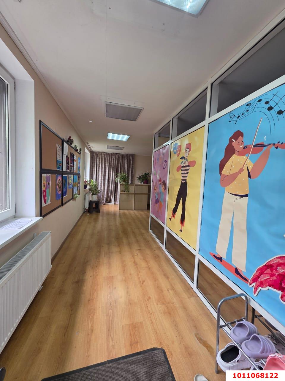 Фото №8: Торговое помещение 605 м² - Краснодар, Завод Измерительных Приборов, ул. Московская, 54/1