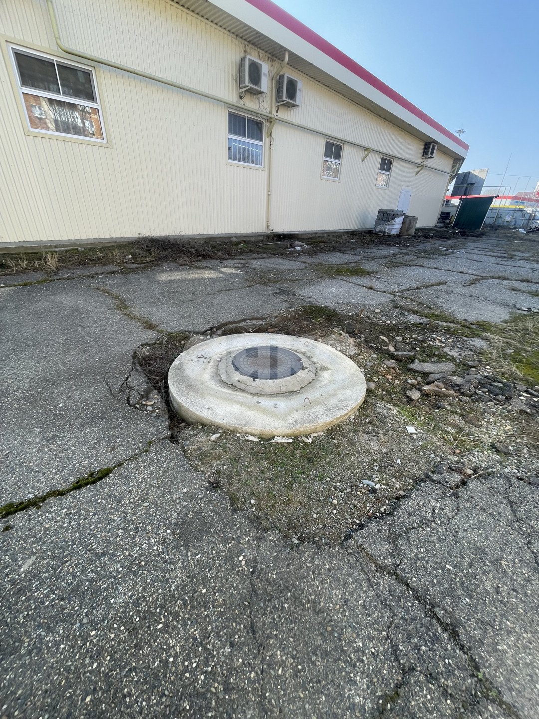 Фото №24: Коммерция 393 м² - Майкоп, квартал Нефтянка, ул. Пионерская, 273