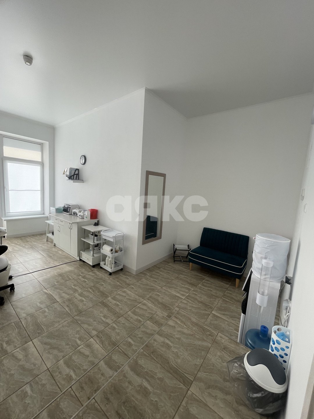 Фото №9: Коммерция 393 м² - Майкоп, квартал Нефтянка, ул. Пионерская, 273
