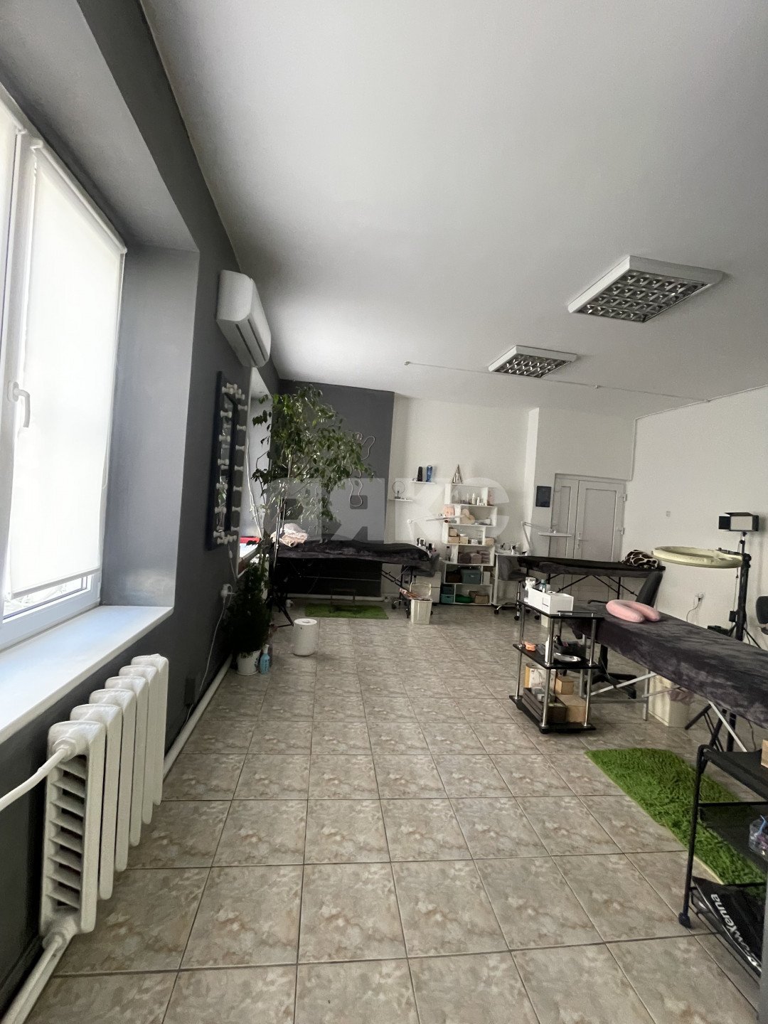 Фото №4: Коммерция 393 м² - Майкоп, квартал Нефтянка, ул. Пионерская, 273