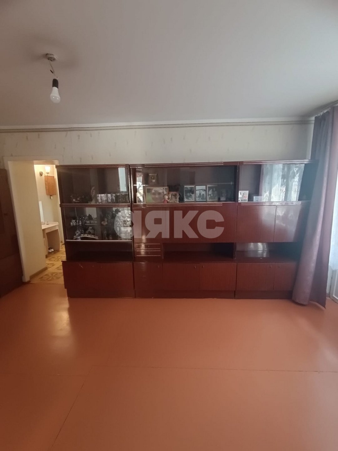 Фото №4: 4-комнатная квартира 61 м² - Майкоп, Шовгеновский городок, ул. Шовгенова, 8