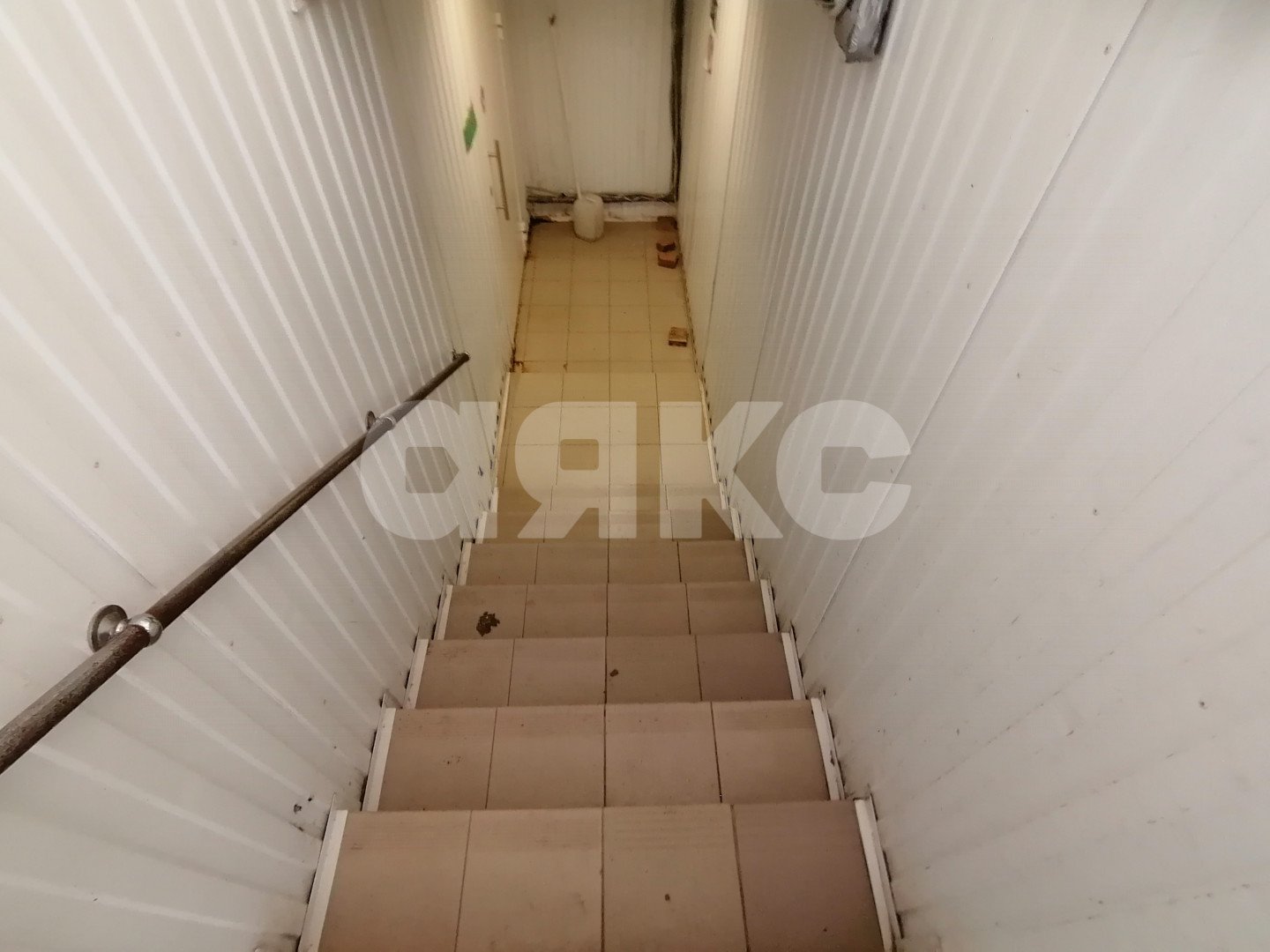 Фото №3: Коммерция 300 м² - Волгоград, Развилка, ул. Кирова, 145