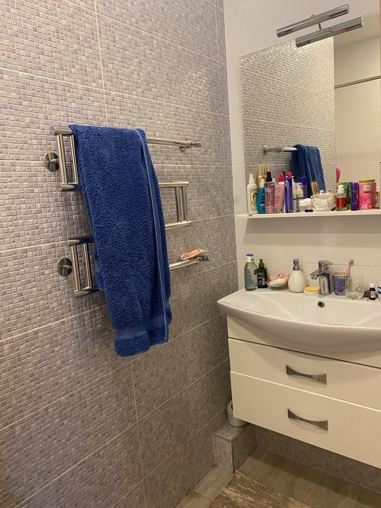 Фото №2: 2-комнатная квартира 74 м² - Краснодар, Комсомольский, Карасунский внутригородской округ, мкр. жилой комплекс Фрегат, ул. Симферопольская, 58/3