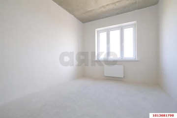 Фото №2: 1-комнатная квартира 47 м² - Краснодар, мкр. Губернский, ул. имени Героя Георгия Бочарникова, 12/1