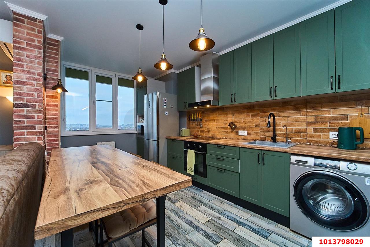 Фото №1: 1-комнатная квартира 36 м² - Краснодар, Прикубанский внутригородской округ, Калинино, Завод Радиоизмерительных Приборов, мкр. ЖК Акварели-2, ул. Тепличная, 62/1к6