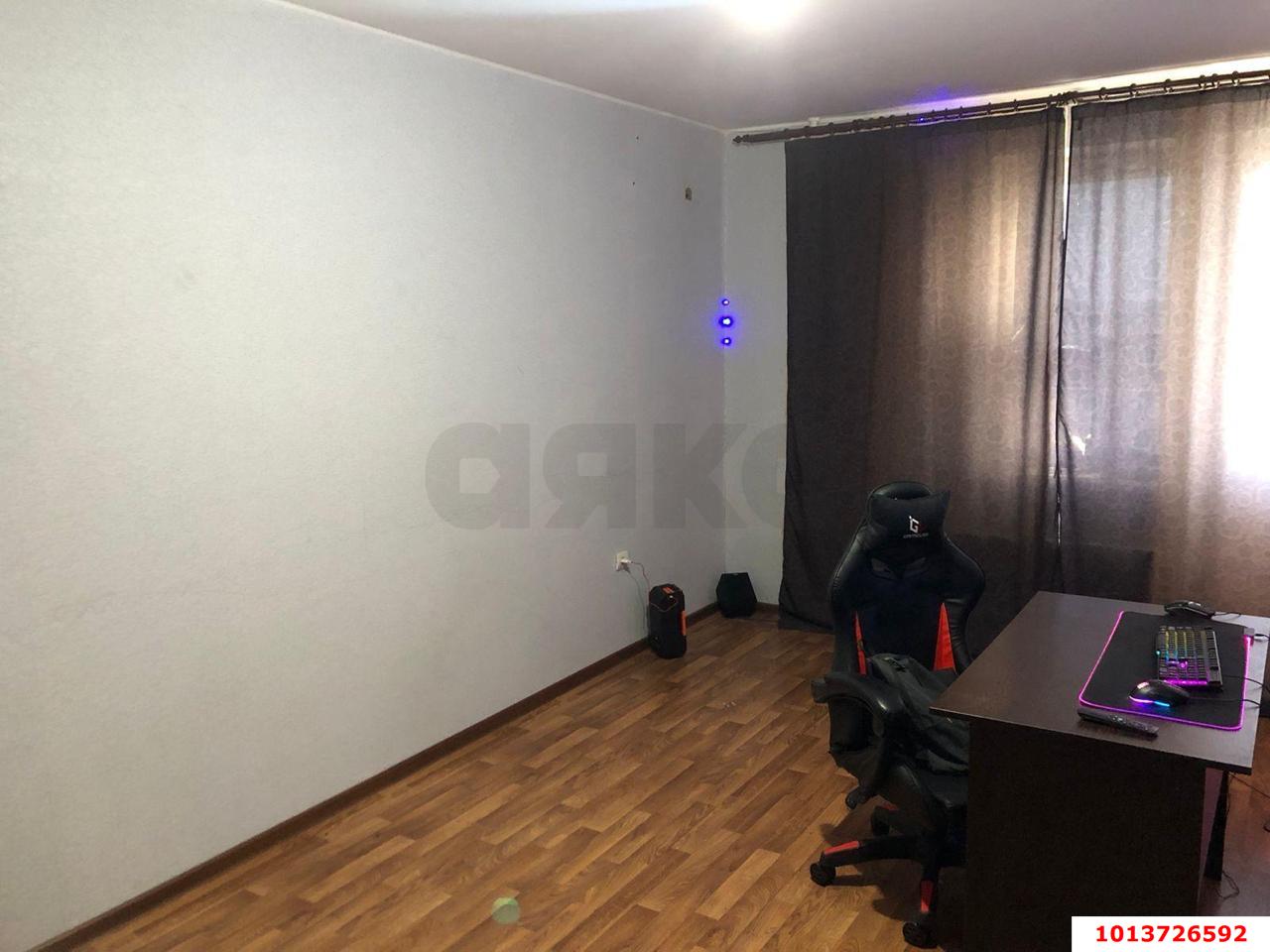 Фото №3: 3-комнатная квартира 65 м² - Афипский, ул. 50 лет Октября, 102