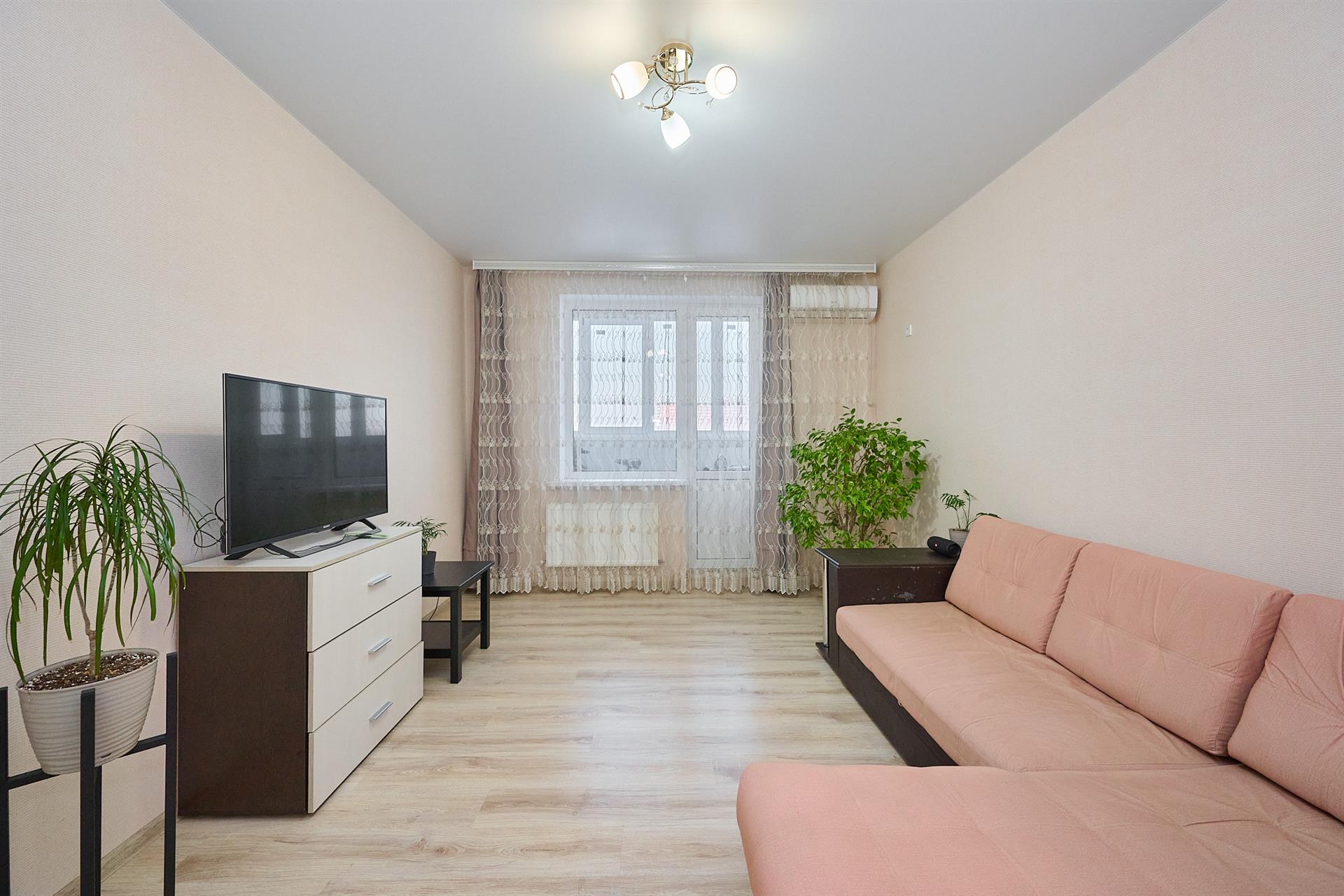 Фото №6: 1-комнатная квартира 45 м² - Краснодар, Карасунский внутригородской округ, Пашковский, жилой комплекс Гарант, Участок №24, мкр. Гидростроителей, ул. Трудовой Славы, 43