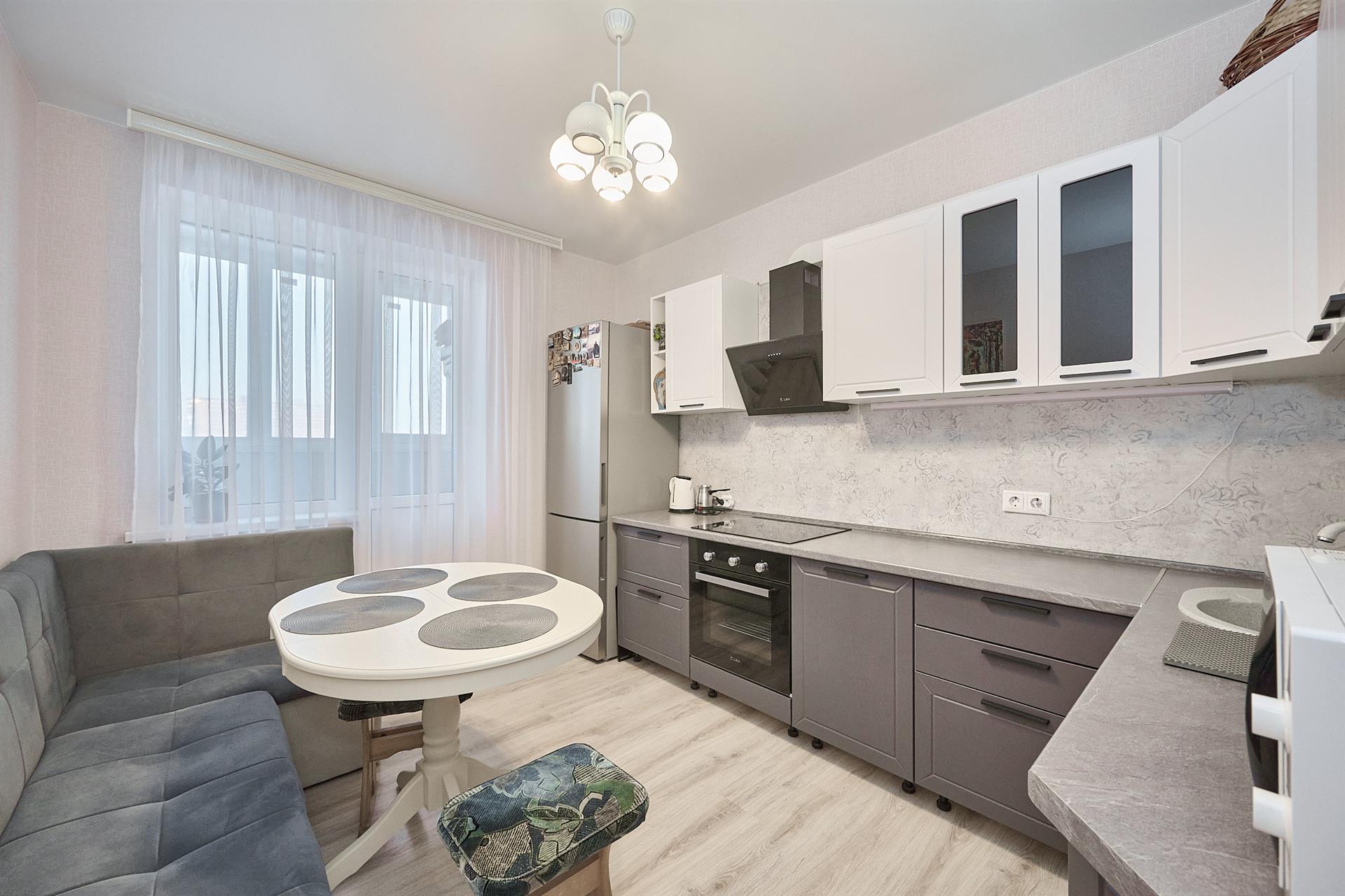 Фото №2: 1-комнатная квартира 45 м² - Краснодар, Карасунский внутригородской округ, Пашковский, жилой комплекс Гарант, Участок №24, мкр. Гидростроителей, ул. Трудовой Славы, 43