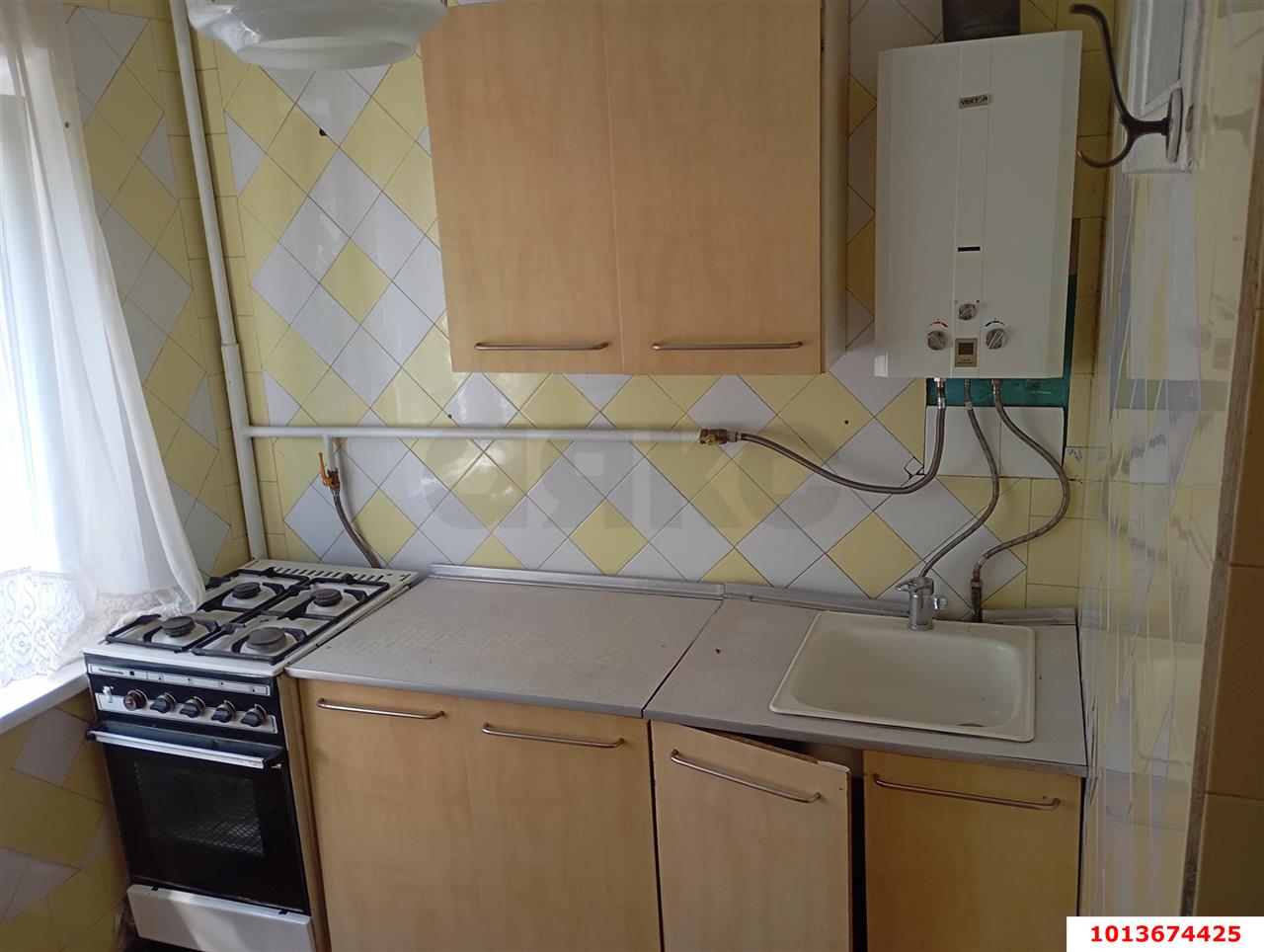 Фото №1: 4-комнатная квартира 59 м² - Краснодар, Фестивальный, ул. Гагарина, 93