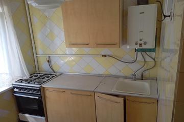 Фото №1: 4-комнатная квартира 59 м² - Краснодар, мкр. Фестивальный, ул. Гагарина, 93