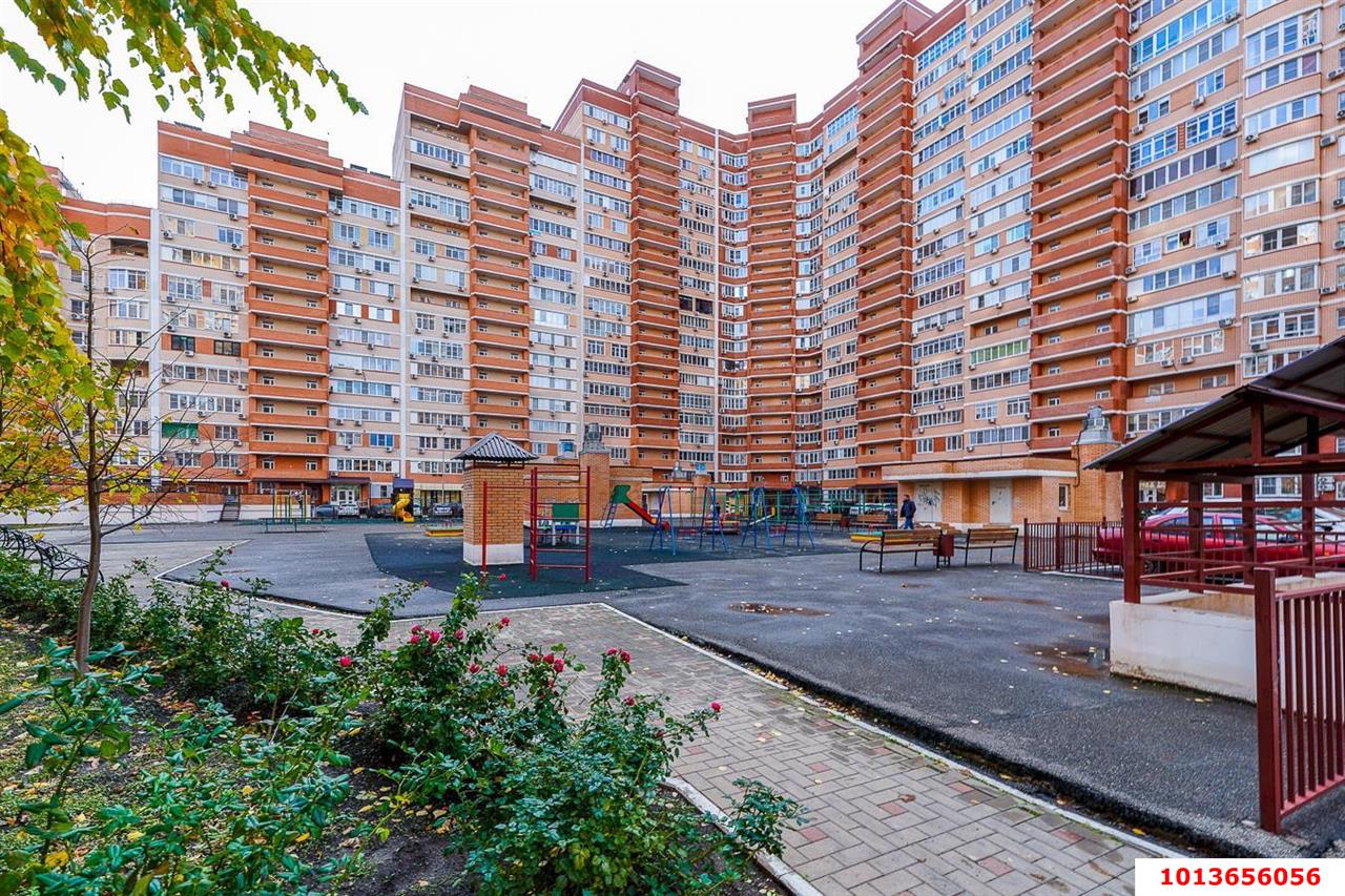 Фото №11: 3-комнатная квартира 75 м² - Краснодар, Юбилейный, ул. 70-летия Октября, 1/1