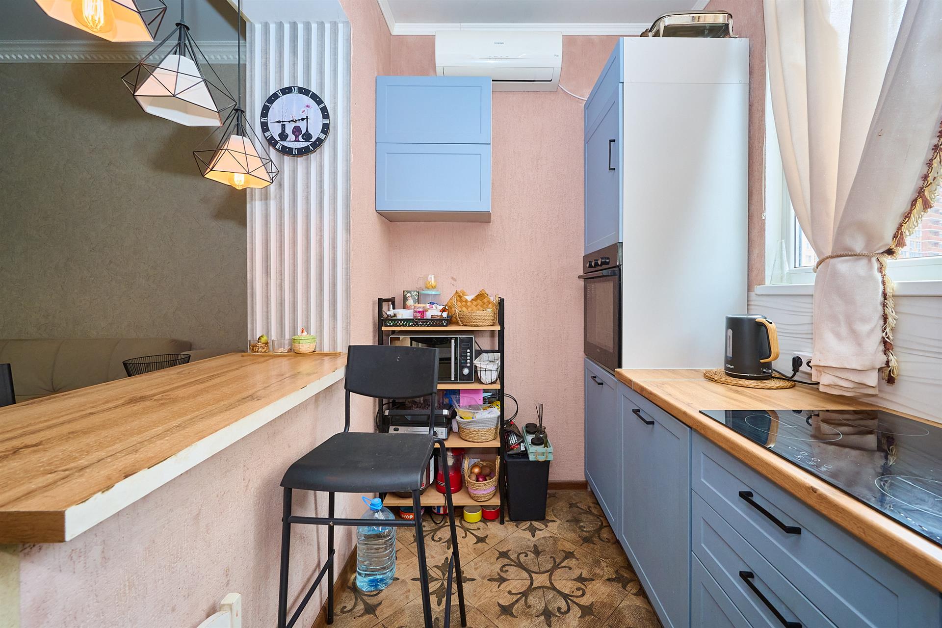 Фото №2: 3-комнатная квартира 75 м² - Краснодар, Западный внутригородской округ, мкр. Юбилейный, ул. 70-летия Октября, 1/1