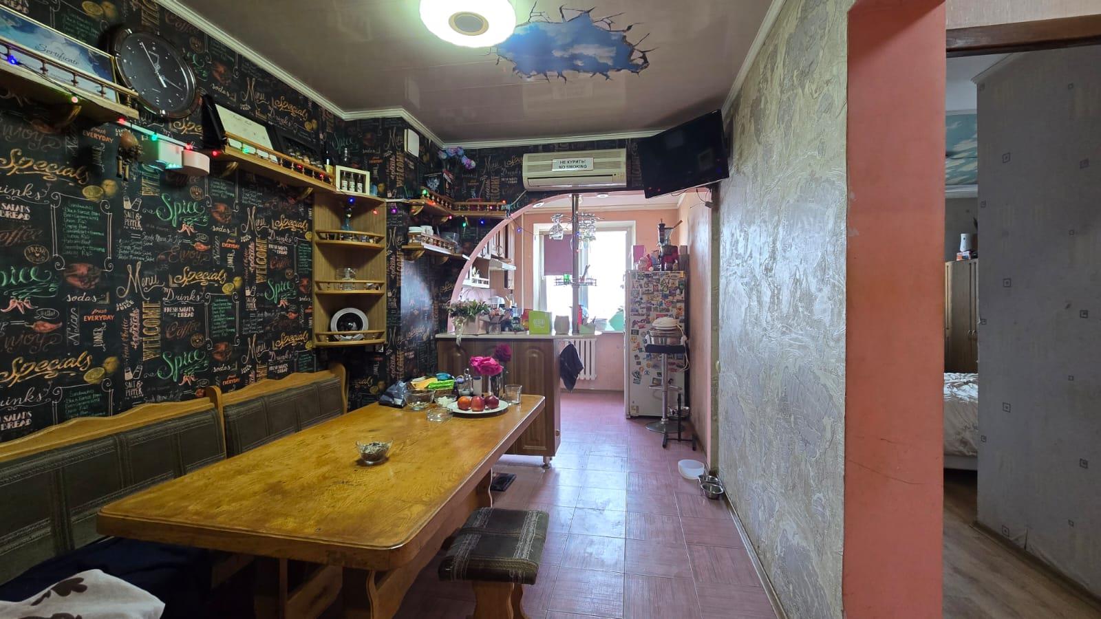 Фото №2: 2-комнатная квартира 64 м² - Краснодар, Западный внутригородской округ, мкр. Юбилейный, б-р Платановый, 2