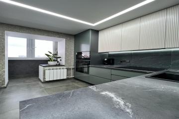 Фото №1: 2-комнатная квартира 58 м² - Краснодар, мкр. Камвольно-суконный Комбинат, ул. Сормовская, 9