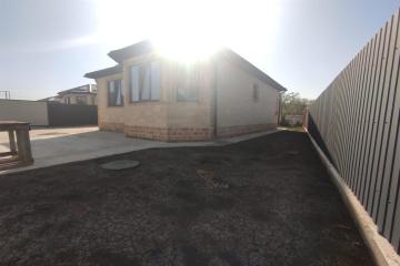 Фото №2: Дом 86 м² - Новотитаровская, ул. Луначарского, 186