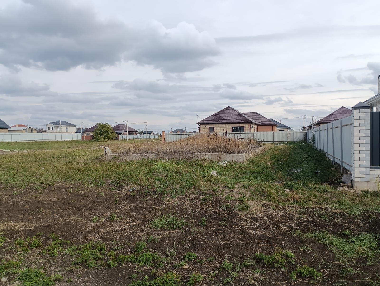 Фото №2: Земельный участок 9 сот. - Южный, мкр. Олимпийский, ул. Удобная, 35/1