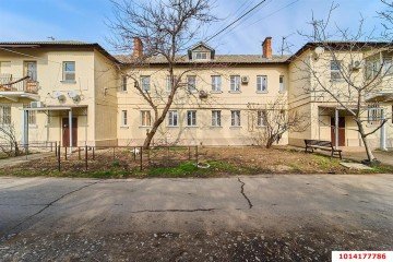 Фото №1: 3-комнатная квартира 74 м² - Краснодар, мкр. 40 лет Победы, ул. Клиническая, 10