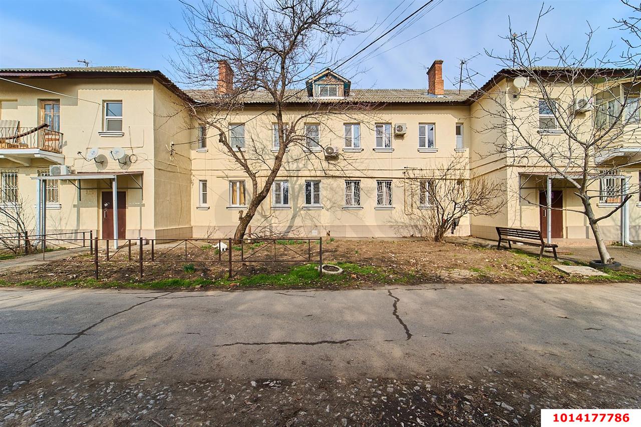 Фото №1: 3-комнатная квартира 74 м² - Краснодар, 40 лет Победы, ул. Клиническая, 10